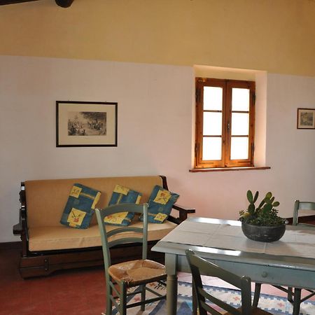 Castello Di Selvole (Adults Only) Guest House Vagliagli ภายนอก รูปภาพ
