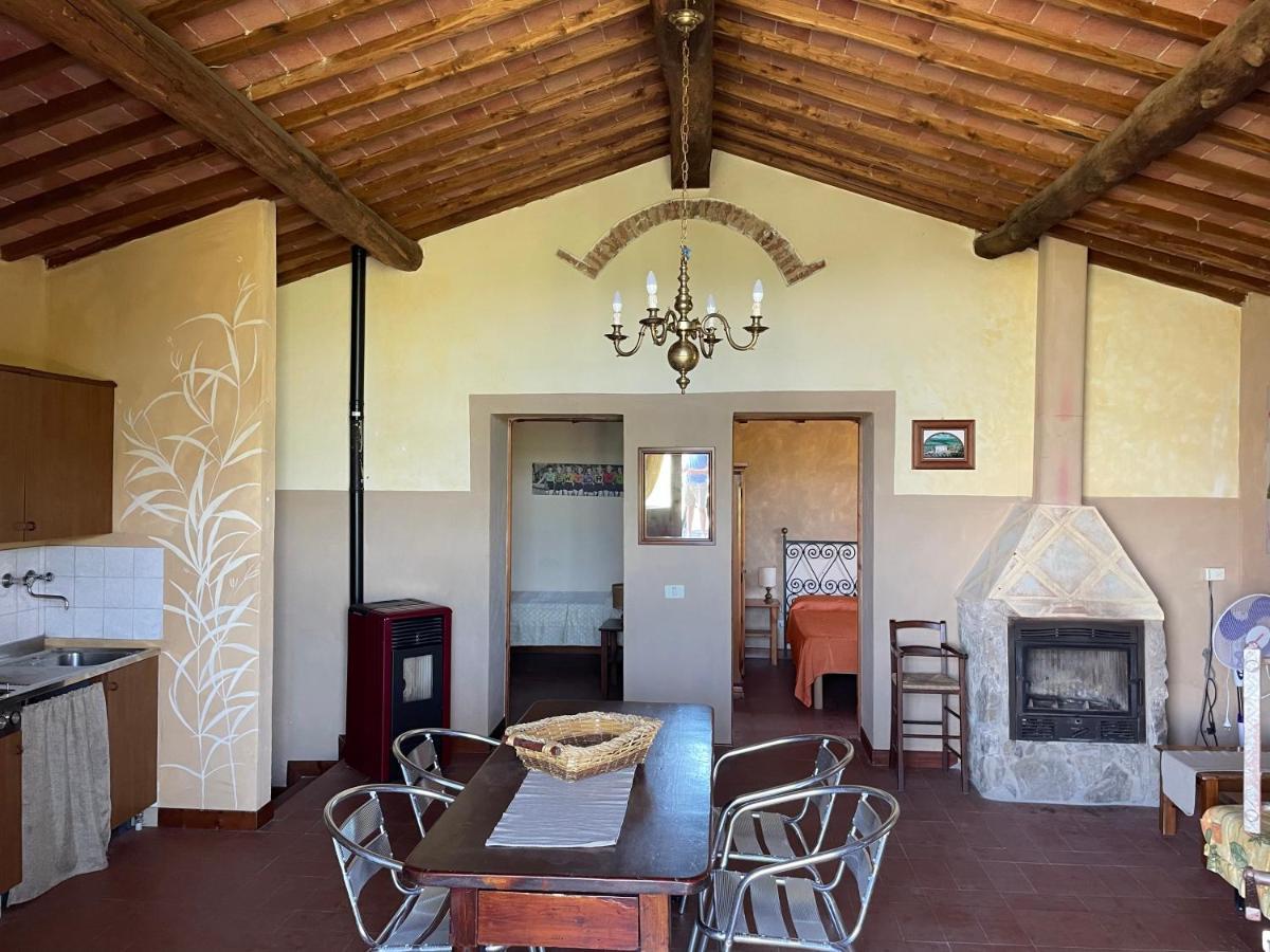 Castello Di Selvole (Adults Only) Guest House Vagliagli ภายนอก รูปภาพ