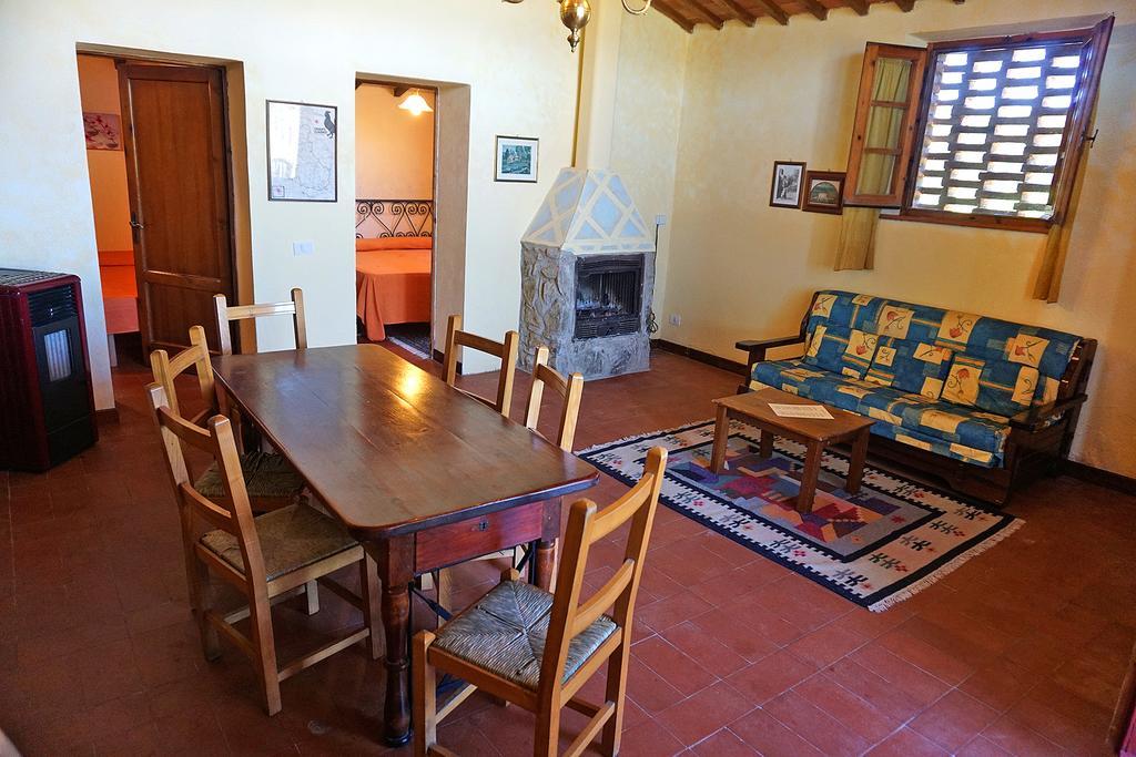 Castello Di Selvole (Adults Only) Guest House Vagliagli ภายนอก รูปภาพ